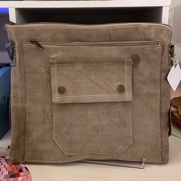 MoSo Ops Double Snap Crossbag - Picture 3 of 13